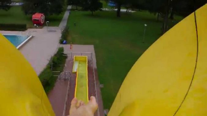 Sommerbad Fürth - Freefall Speed-Rutsche Onride
